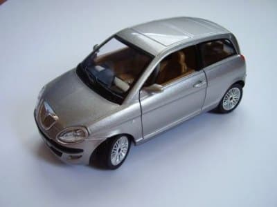 Lancia Ypsilon