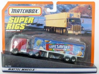 Kenworth Box Truck with Articulated Trailer Box