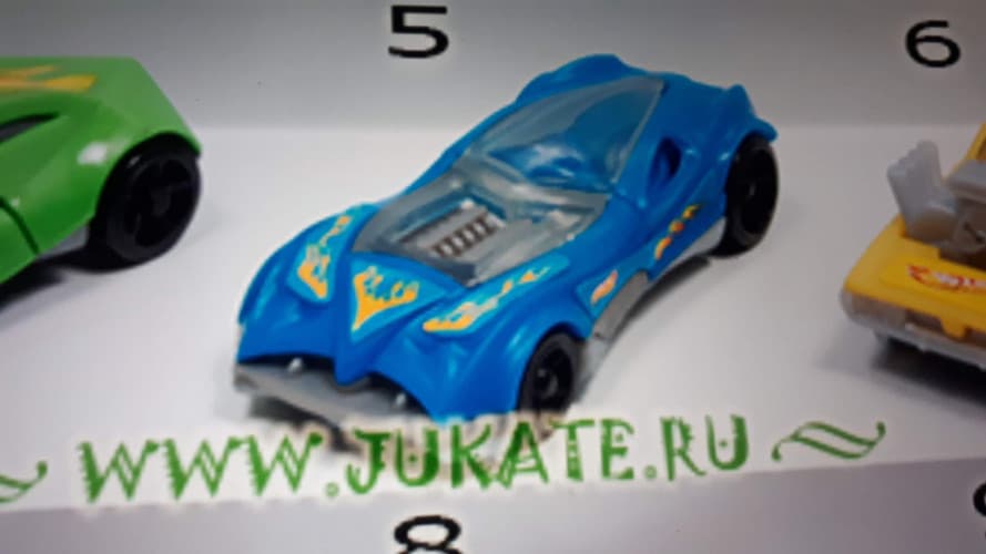 CUL8R null: Image 2