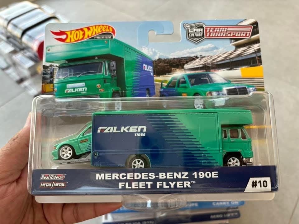 Mercedes-Benz 190E 2.5-16 & Fleet Flyer null: Image 1