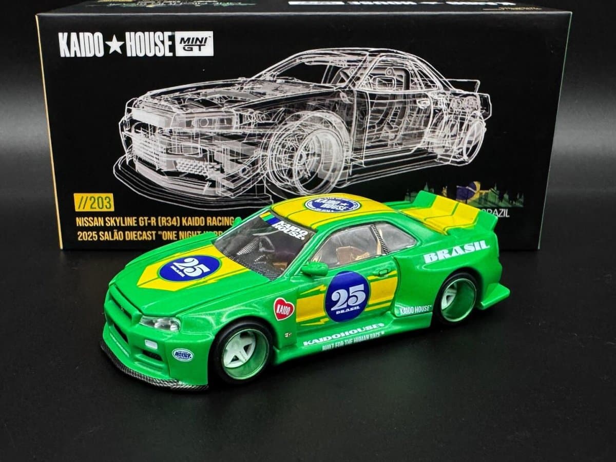Nissan Skyline GT-R (R34) Kaido Racing 2025 Salão Diecast "One Night In Brazil" Exclusive null: Image 1