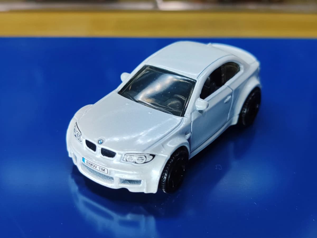BMW 1M No Package: Image 3