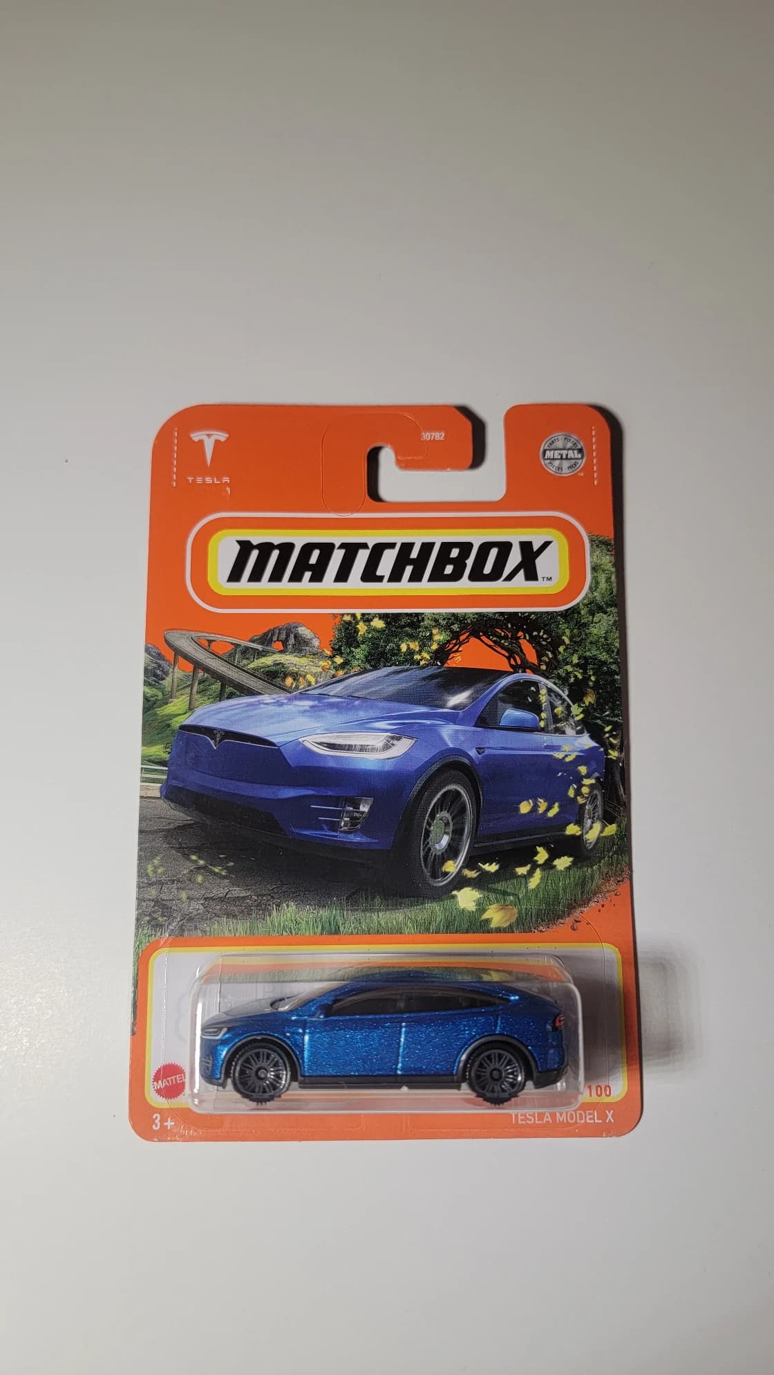 Tesla Model X Long Card: Image 2