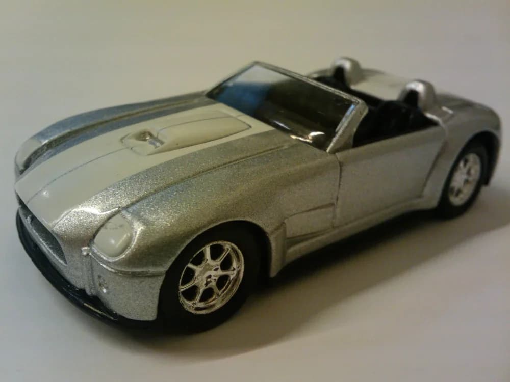Ford Shelby Cobra Concept null: Image 2