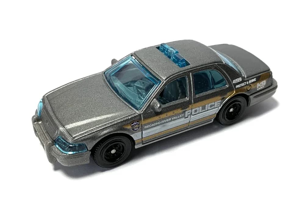 2006 Ford Crown Victoria Police Car null: Image 1