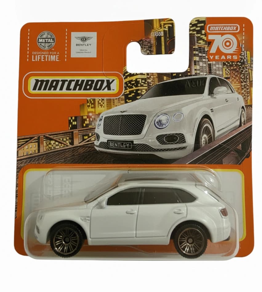 18 Bentley Bentayga Short Card: Image 1