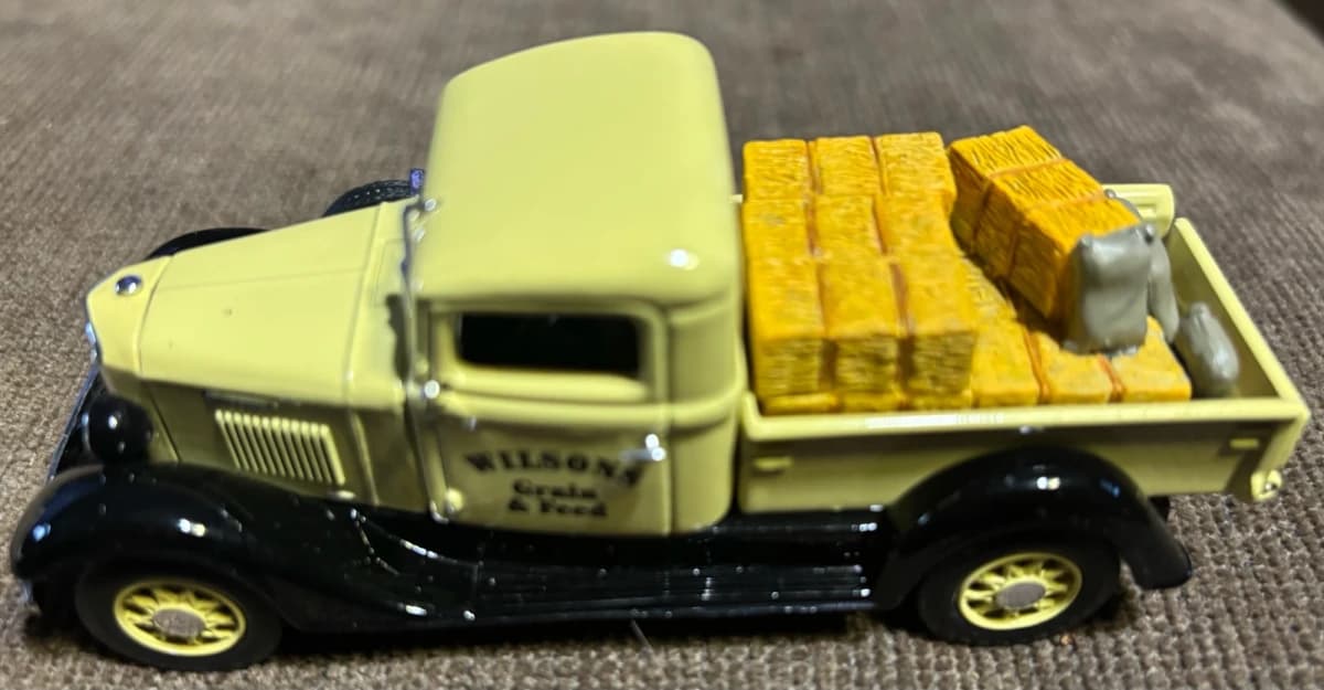 Wilson's Grain & Feed 1934 International Pickup null: Image 1