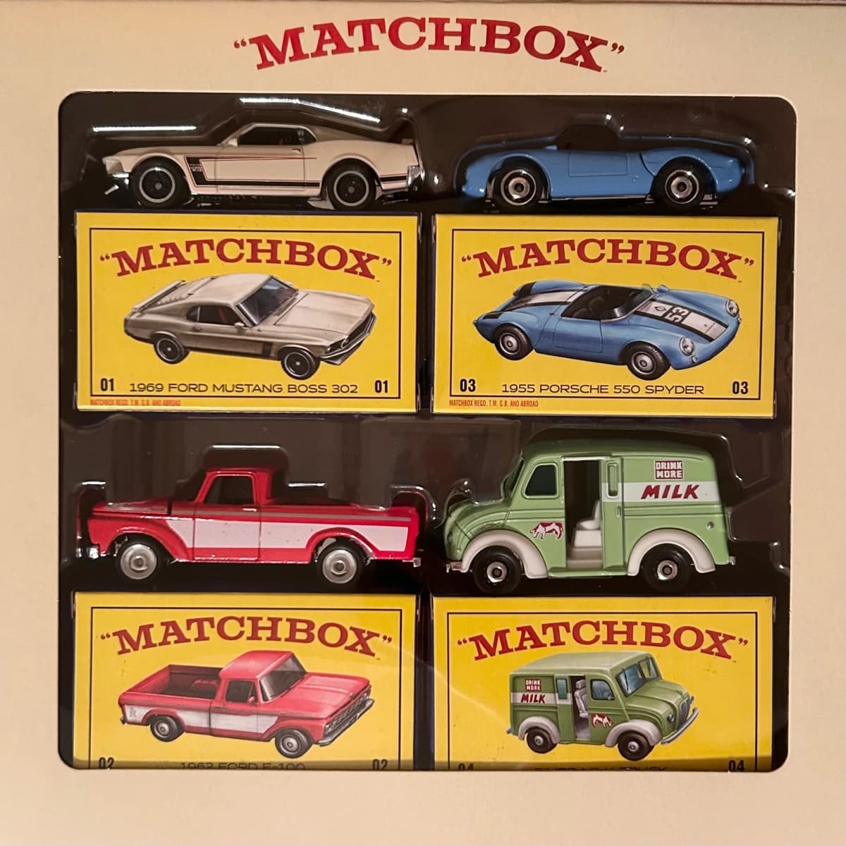Divco Milk Truck Multipack: Image 3