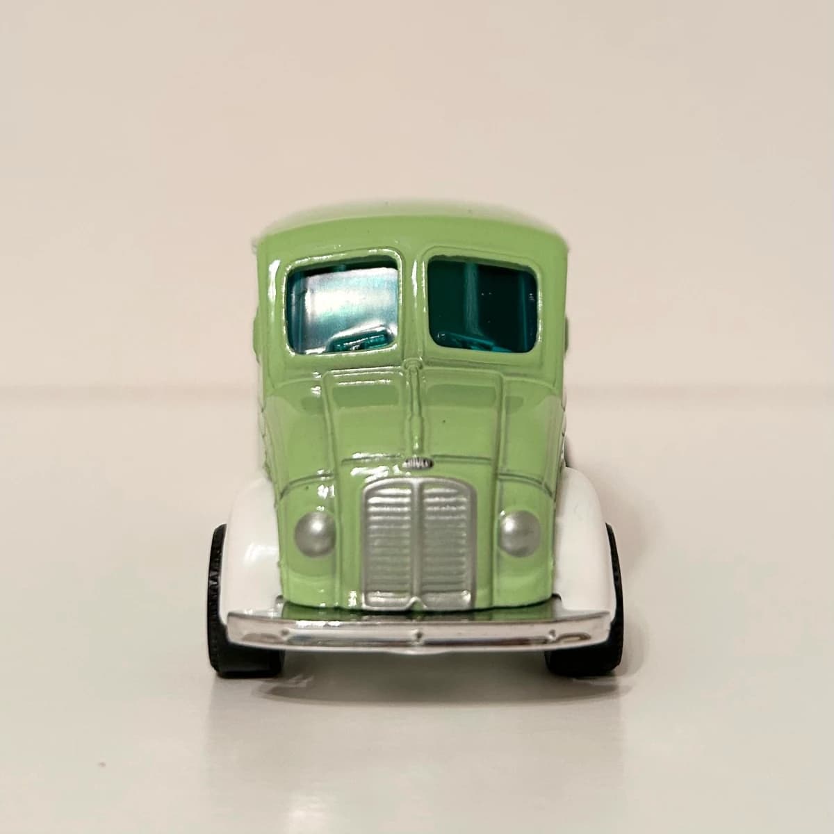 Divco Milk Truck No Package: Image 4