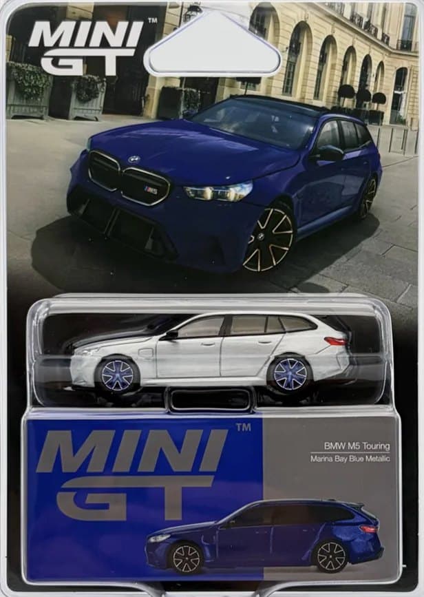 BMW M5 Touring (G99)Marina Bay Blue Metallic Blister: Image 1
