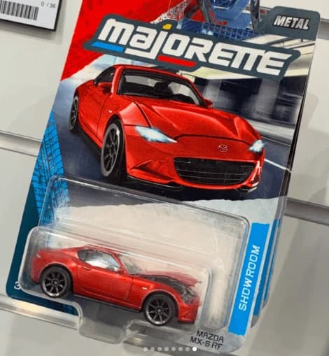 Mazda MX-5 RF null: Image 1