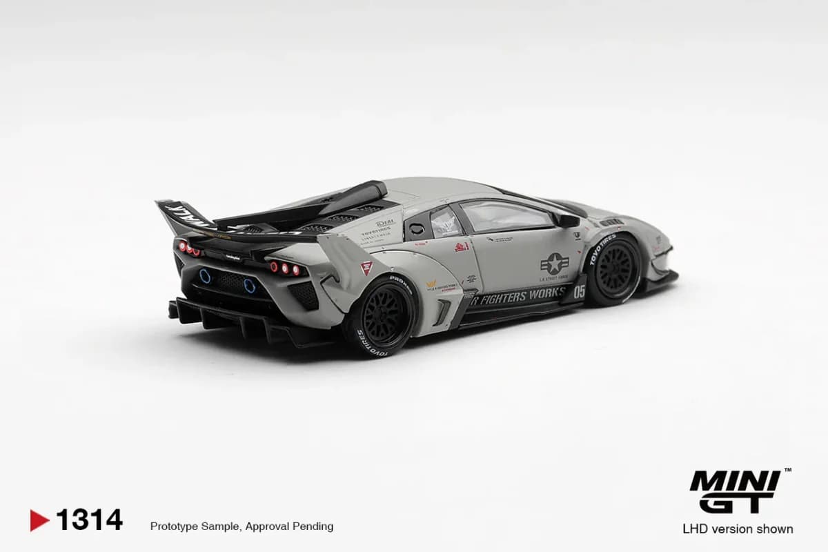 Lamborghini LB-Silhouette WORKS MURCIELAGO GT Evo Fighter null: Image 3