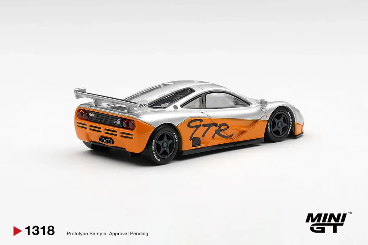 McLaren F1 GTR 1995 Presentation null: Image 3