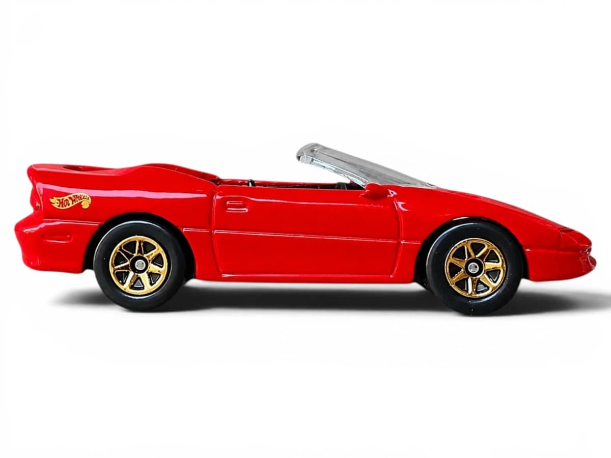 Camaro Convertible null: Image 1