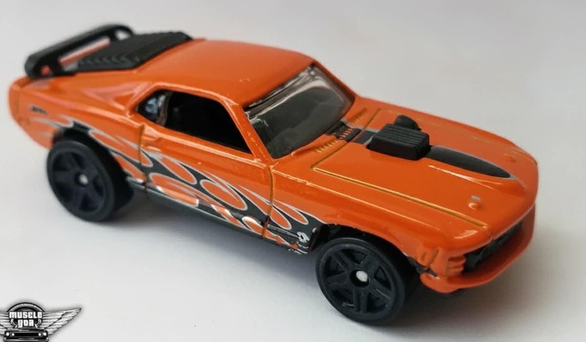 Mustang Mach 1 null: Image 1