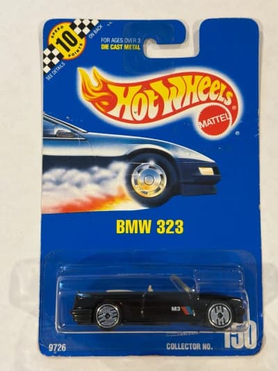 BMW 323