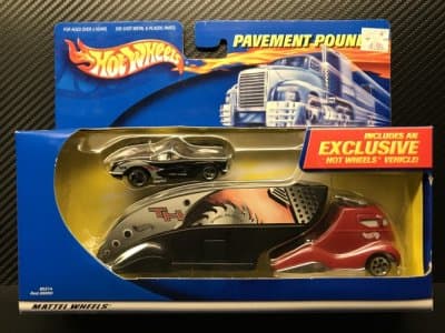 Streamlined Cabover Truck and '58 Corvette Coupe
