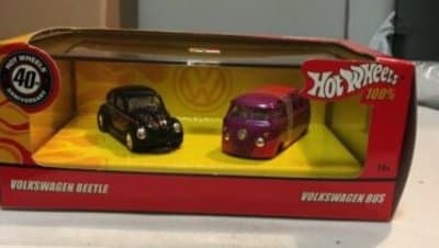 Volkswagen Beetle & Bus
