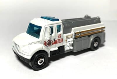 Freightliner M2 106