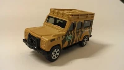 Land Rover Defender 110