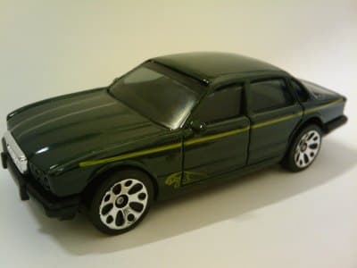Jaguar XJ6