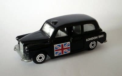 Carbodies Taxi FX4R