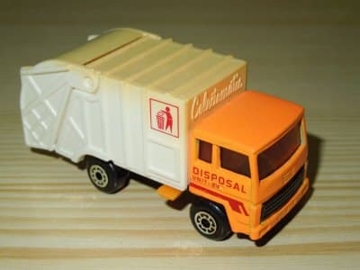 Refuse Truck
