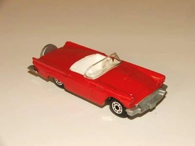 1957 Ford Thunderbird