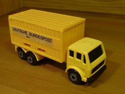 Mercedes Container Truck