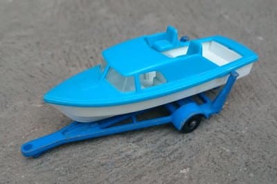 Cabin Cruiser & Trailer