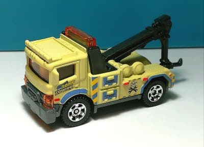 Urban Tow Truck