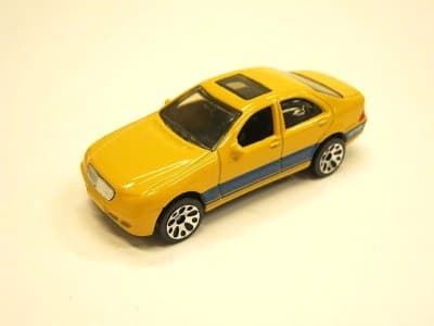 Mercedes-Benz S500