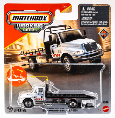 International DuraStar 4400 Flatbed Transporter