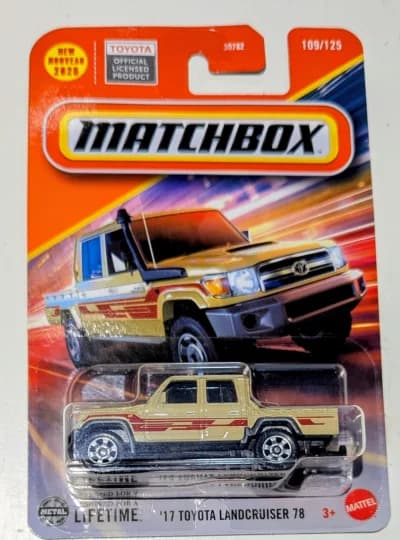 17 Toyota Land Cruiser 78