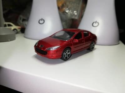 Peugeot 407