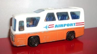 Minibus Airport
