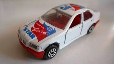 BMW 325i (E36)