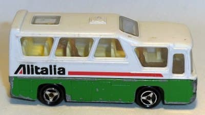 Minibus Airport