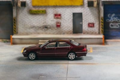 Mercedes-Benz S 55 AMG Bordeaux Red Metallic