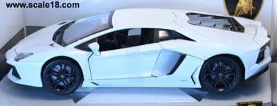 Lamborghini Aventador LP700-4