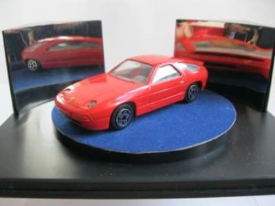 Porsche 928 S4