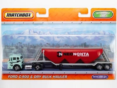Ford C-900 & Dry Bulk Hauler